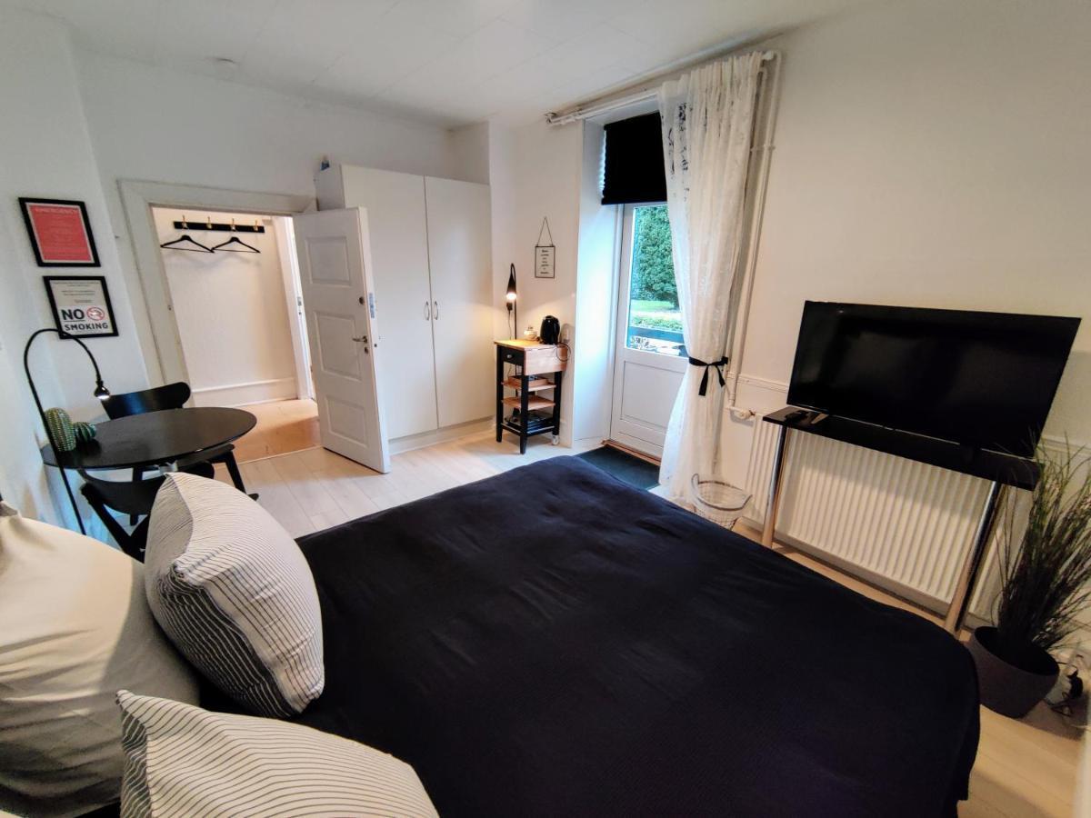 Provstegarden Bed & Breakfast Hovedgard Экстерьер фото