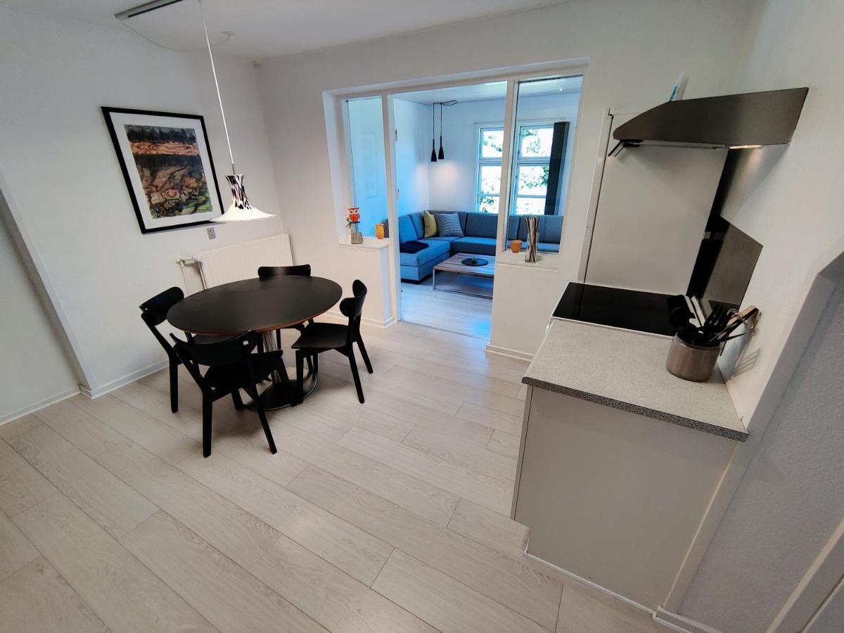 Provstegarden Bed & Breakfast Hovedgard Экстерьер фото